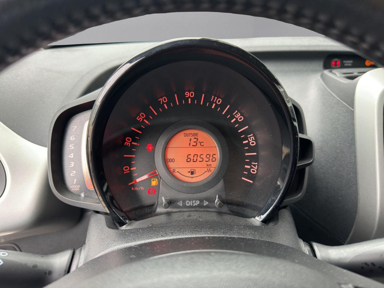 Toyota Aygo 5p 1.0 x-play tss