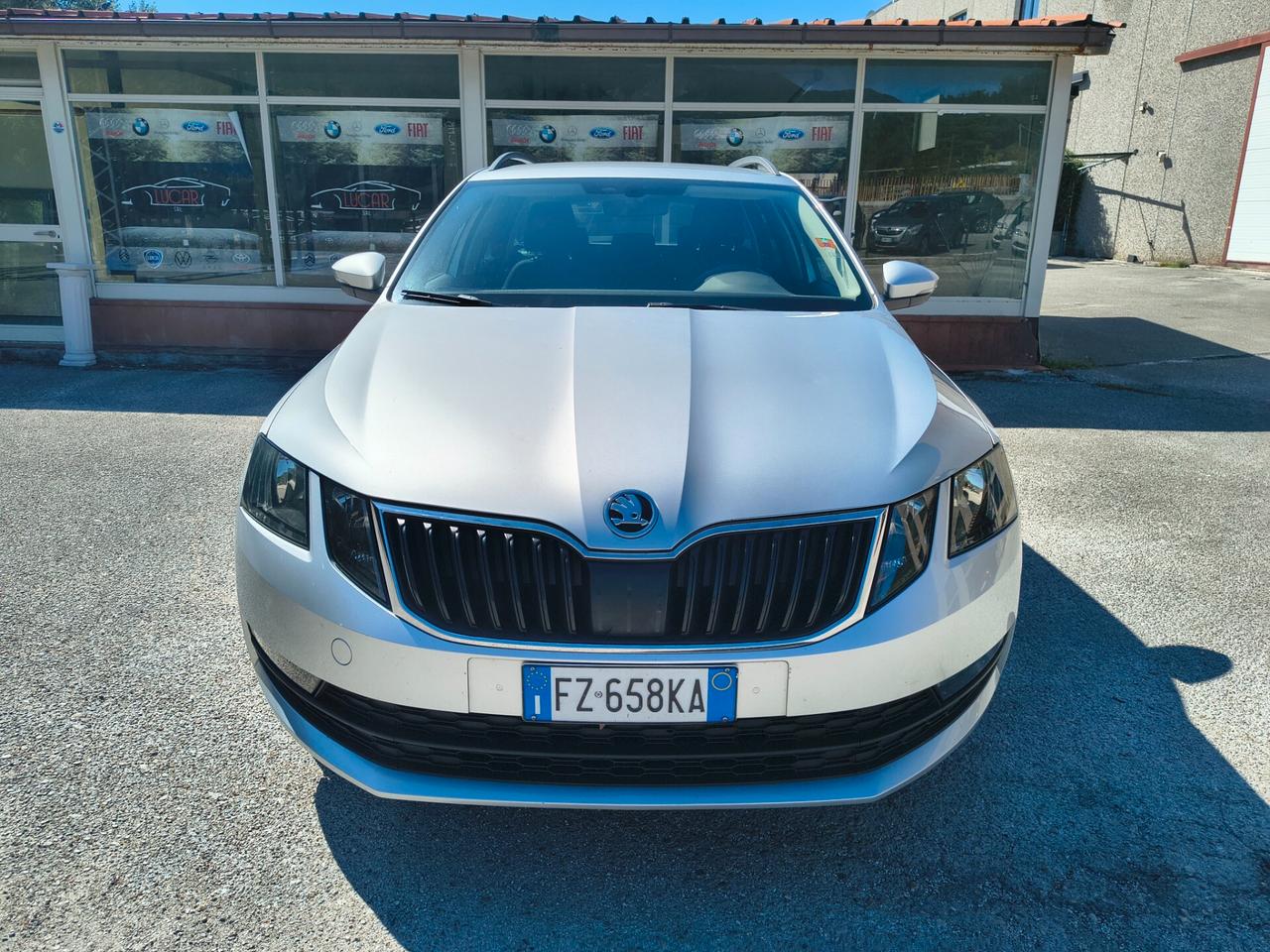 SKODA OCTAVIA 1.6 TDI SCR WAGON EXECUTIVE