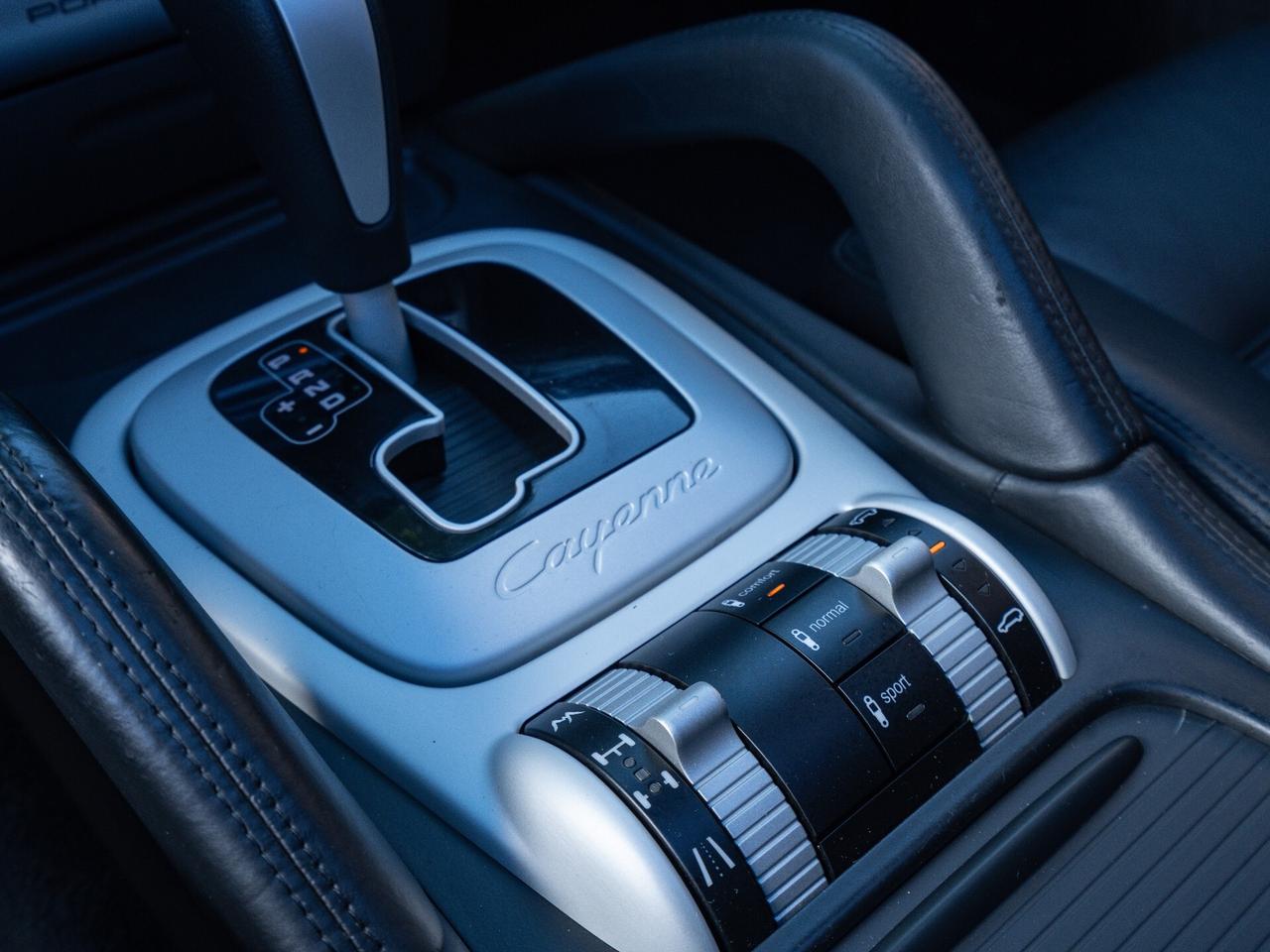 Porsche Cayenne 4.5 cat Turbo