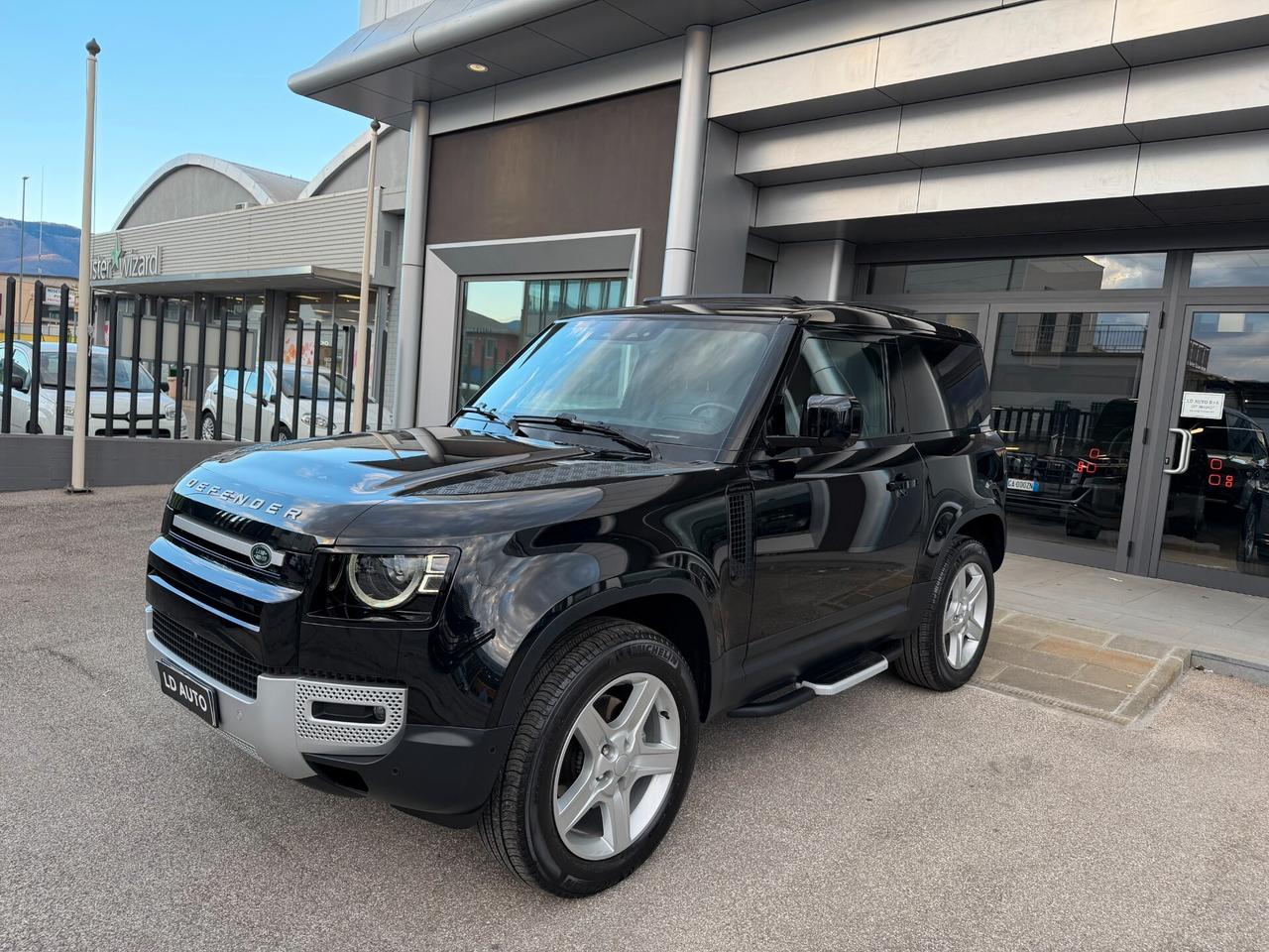 Land Rover Defender 90 3.0D I6 200 CV AWD SE TETTO APRIBILE