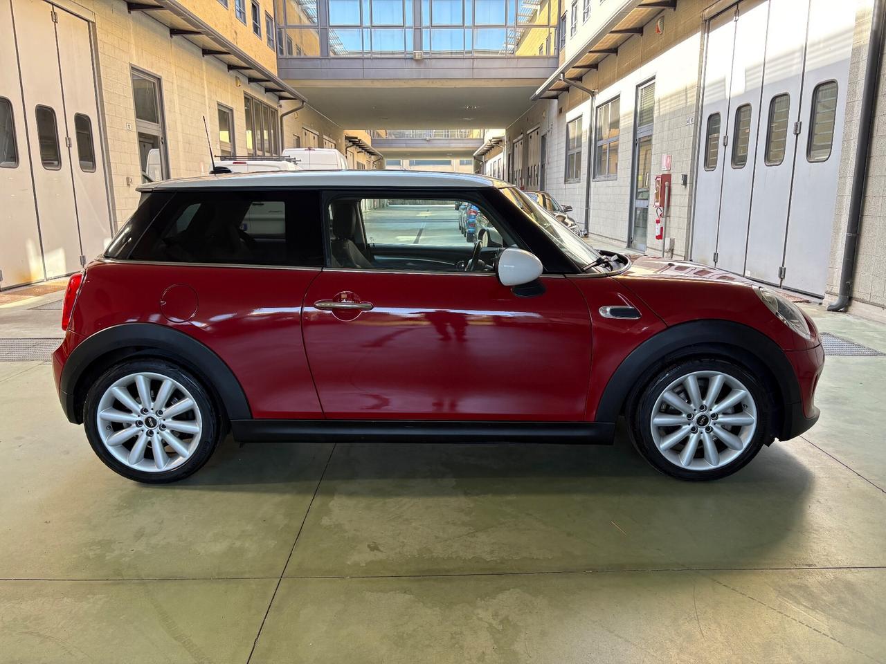 Mini Cooper D 1.5 Tetto Panoramico Apribile