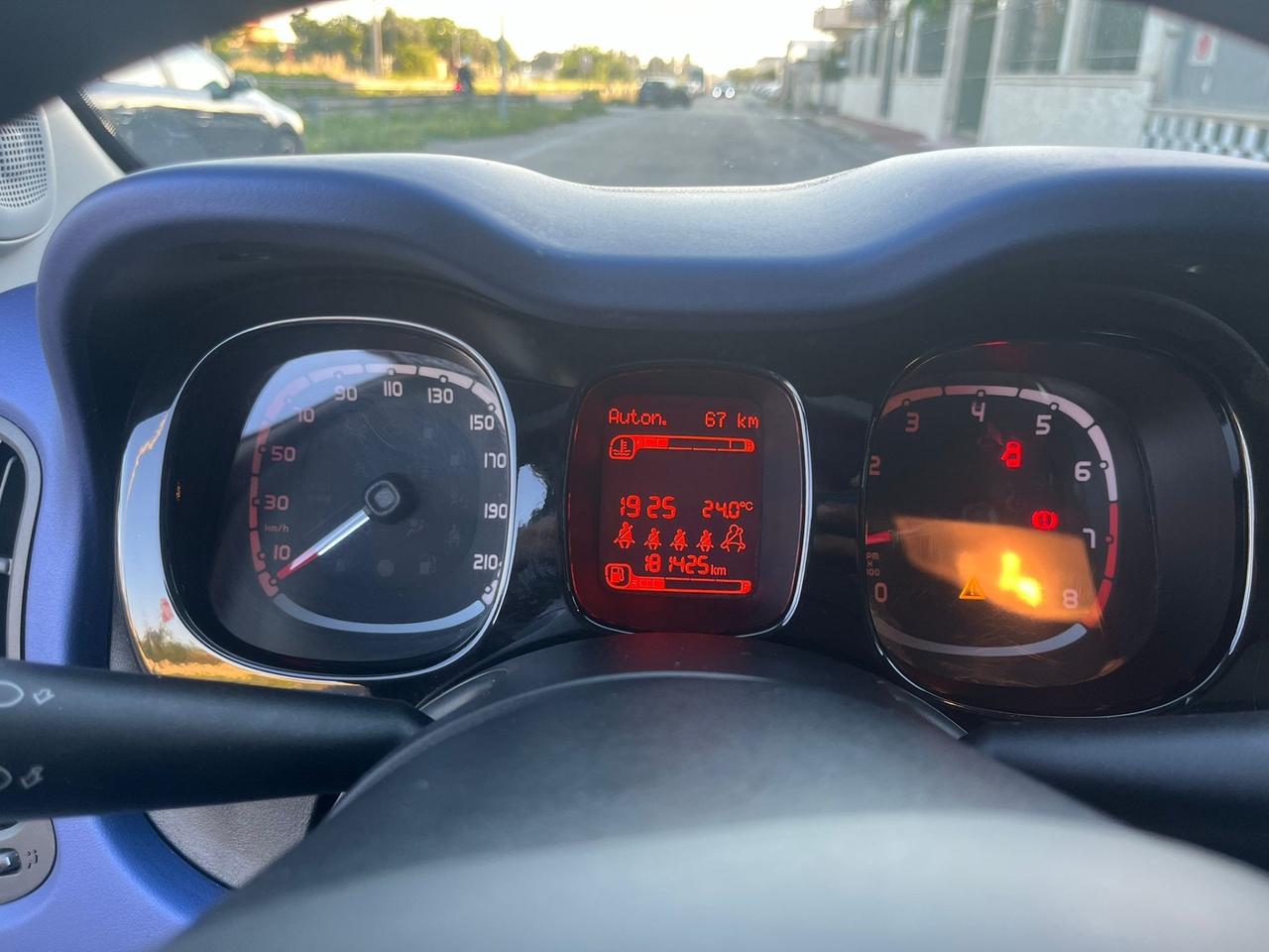 Fiat Panda 1.2 Lounge Unipro 2015