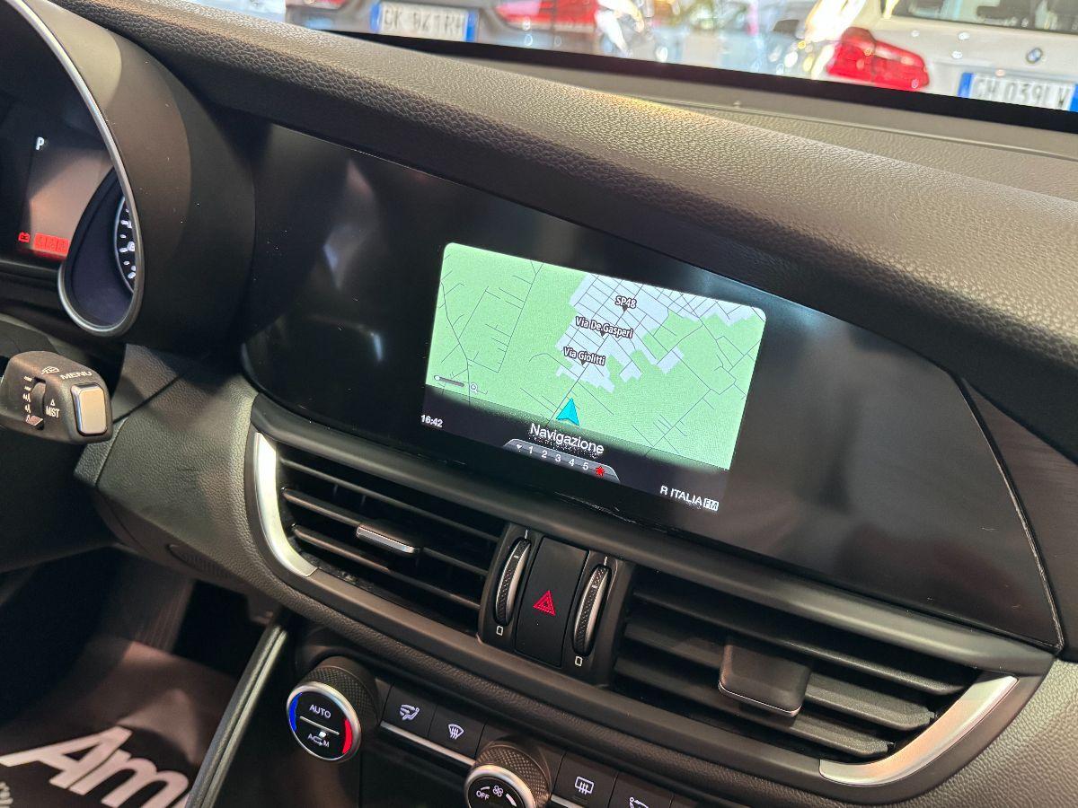ALFA ROMEO Giulia 2.2 Turbodiesel 150 CV AT8 Super
