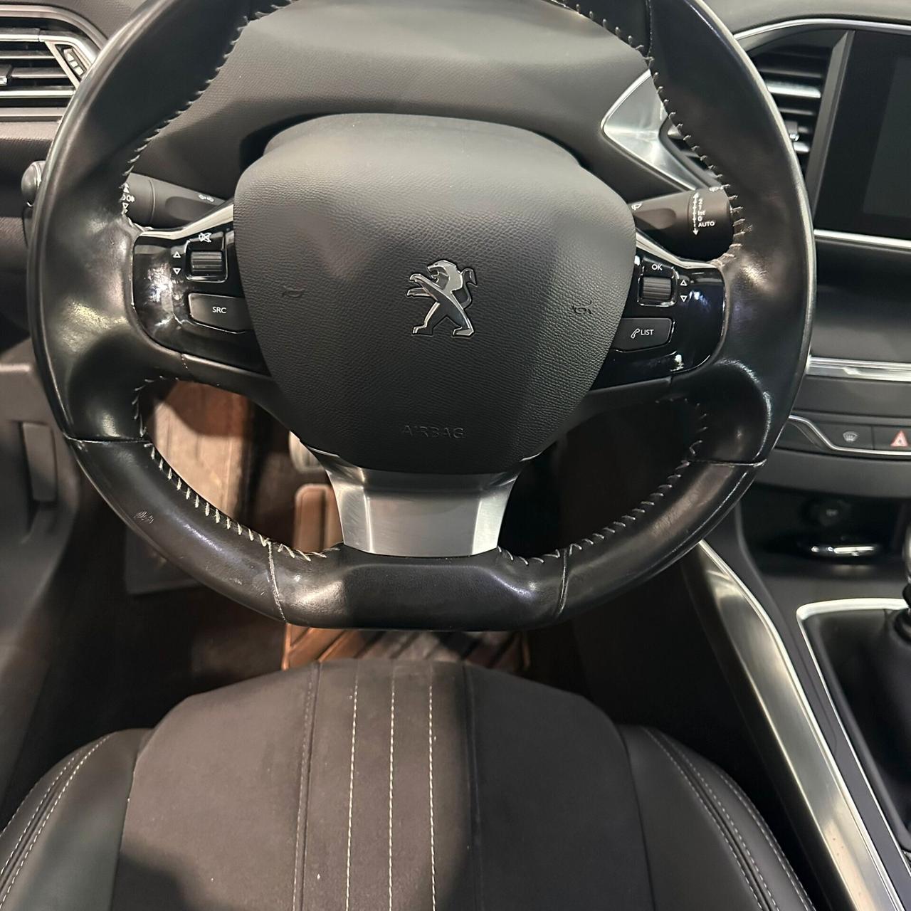 Peugeot 308 PureTech Turbo 130 S&S Allure