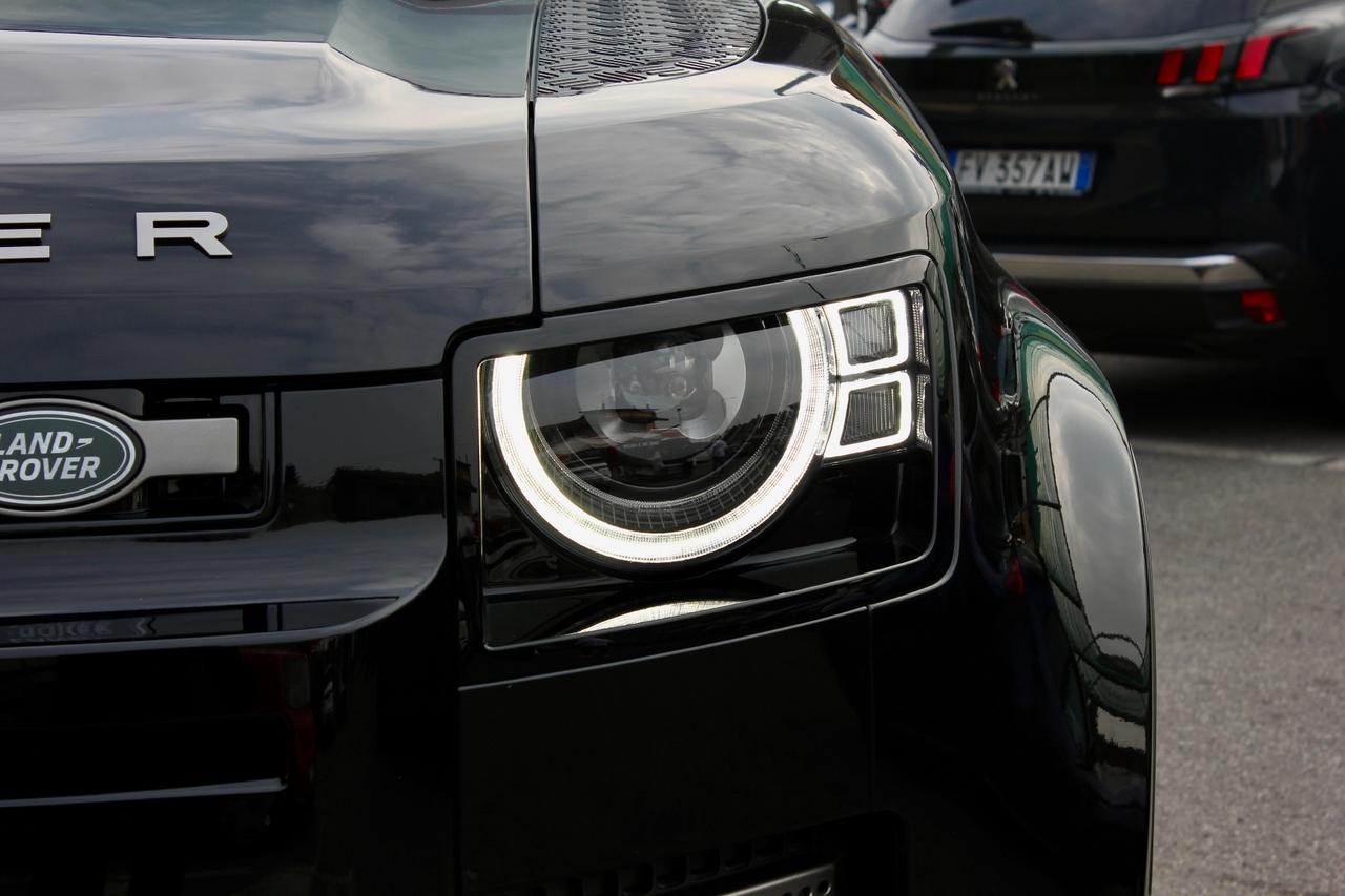 Land Rover Defender 3.0D 200 CV AWD Auto X-Dynamic SE