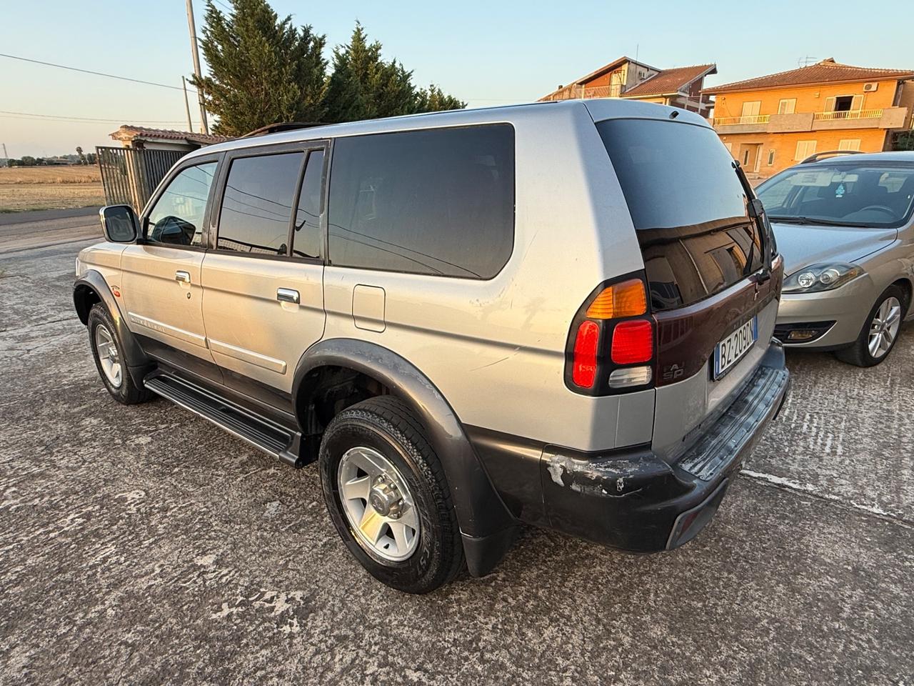 Mitsubishi Pajero Sport 2.5 TDI cat GLS Target Autocarro
