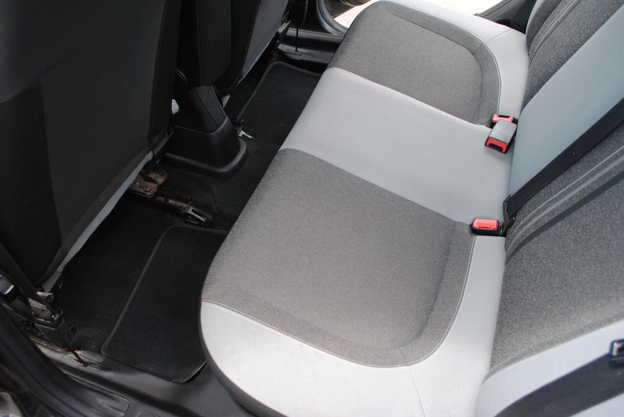 FIAT PUNTO 1.2 69 CV OK NEOPATENTATI