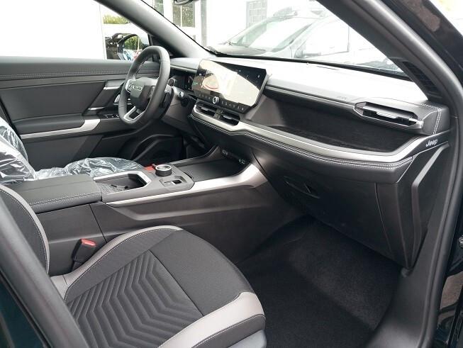 Jeep Compass 1.2 Turbo Hybrid First Edition