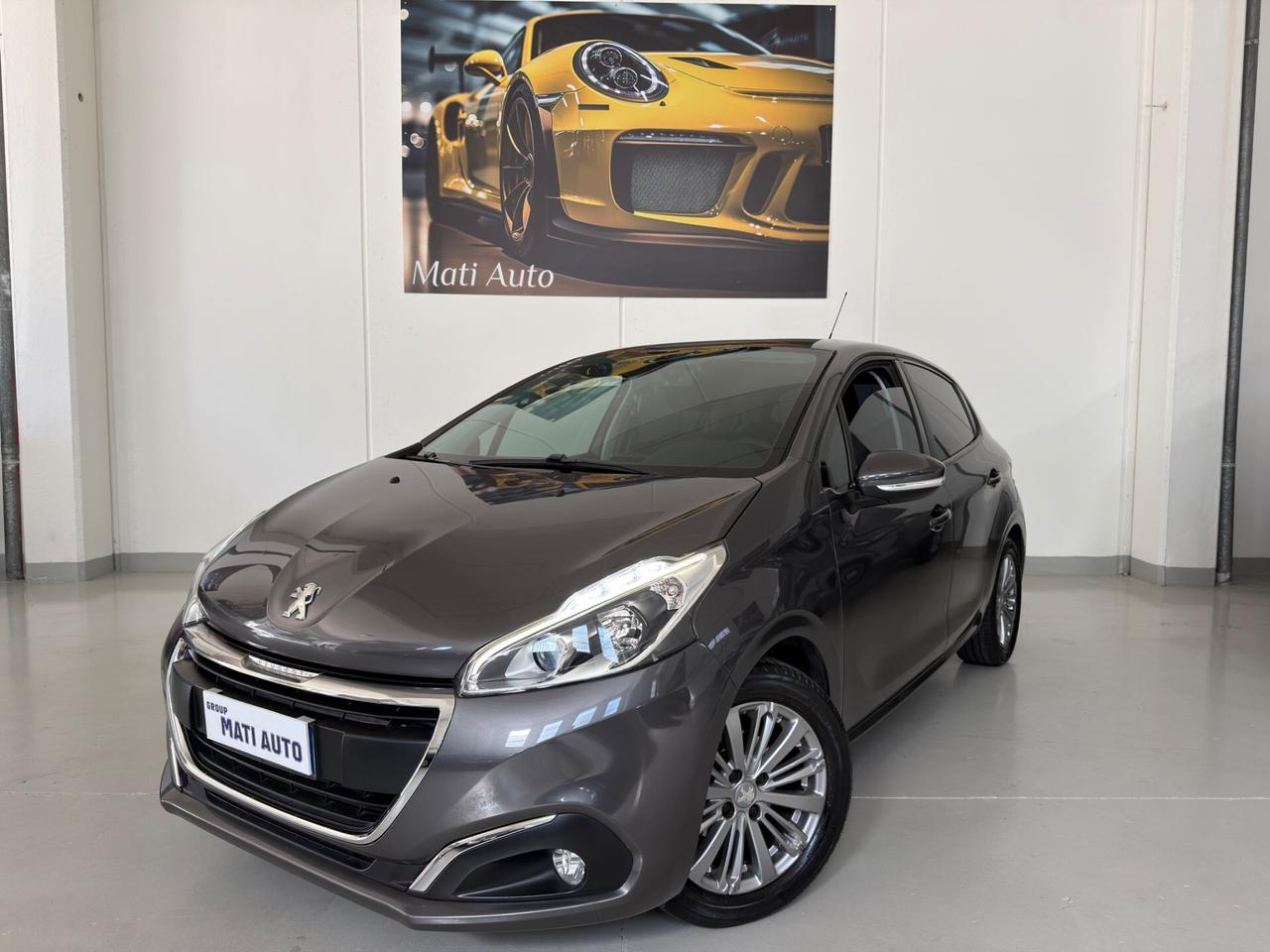 Peugeot 208 PureTech 82 5 porte Allure