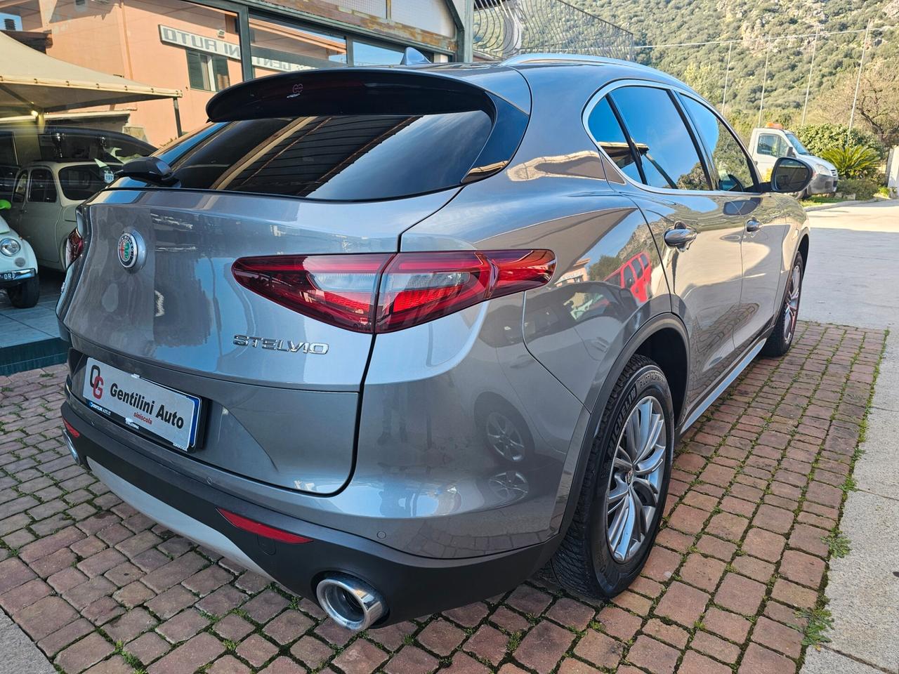 Alfa Romeo Stelvio 2.2 Turbodiesel 190 CV AT8 Q4 Executive