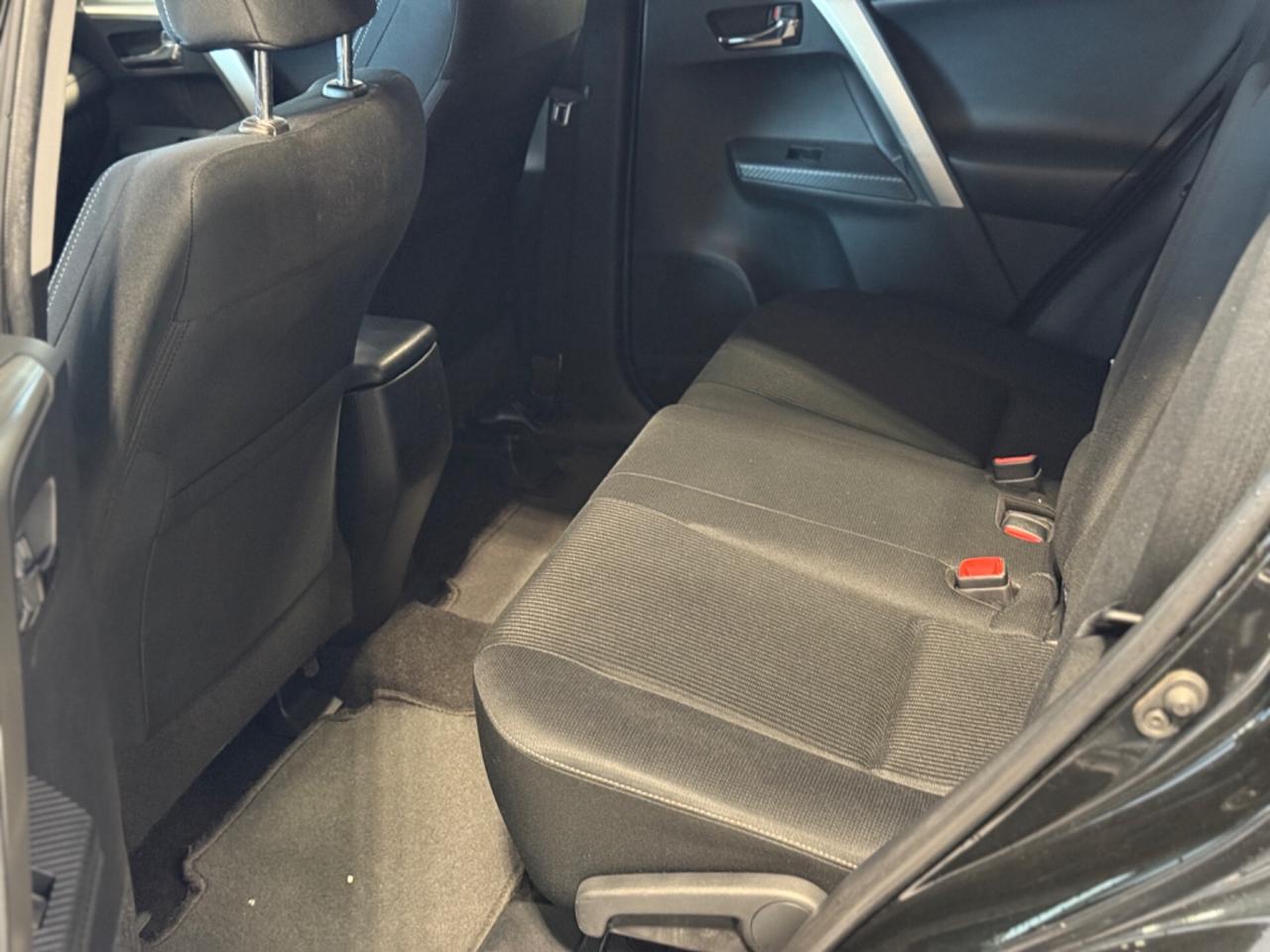 Toyota RAV 4 RAV4 2.0 D-4D 2WD Active