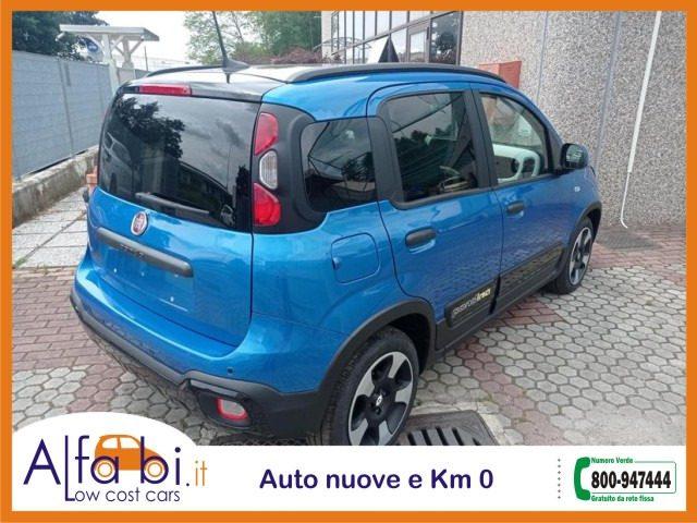 FIAT Panda 1.0 FireFly 70CV Hybrid Pandina (Cross Look)