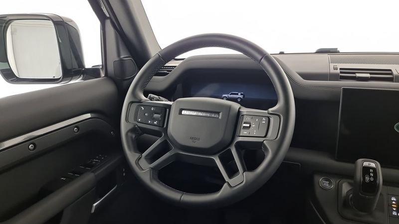 Land Rover Defender 110 3.0d i6 mhev X-Dynamic SE awd 200cv auto