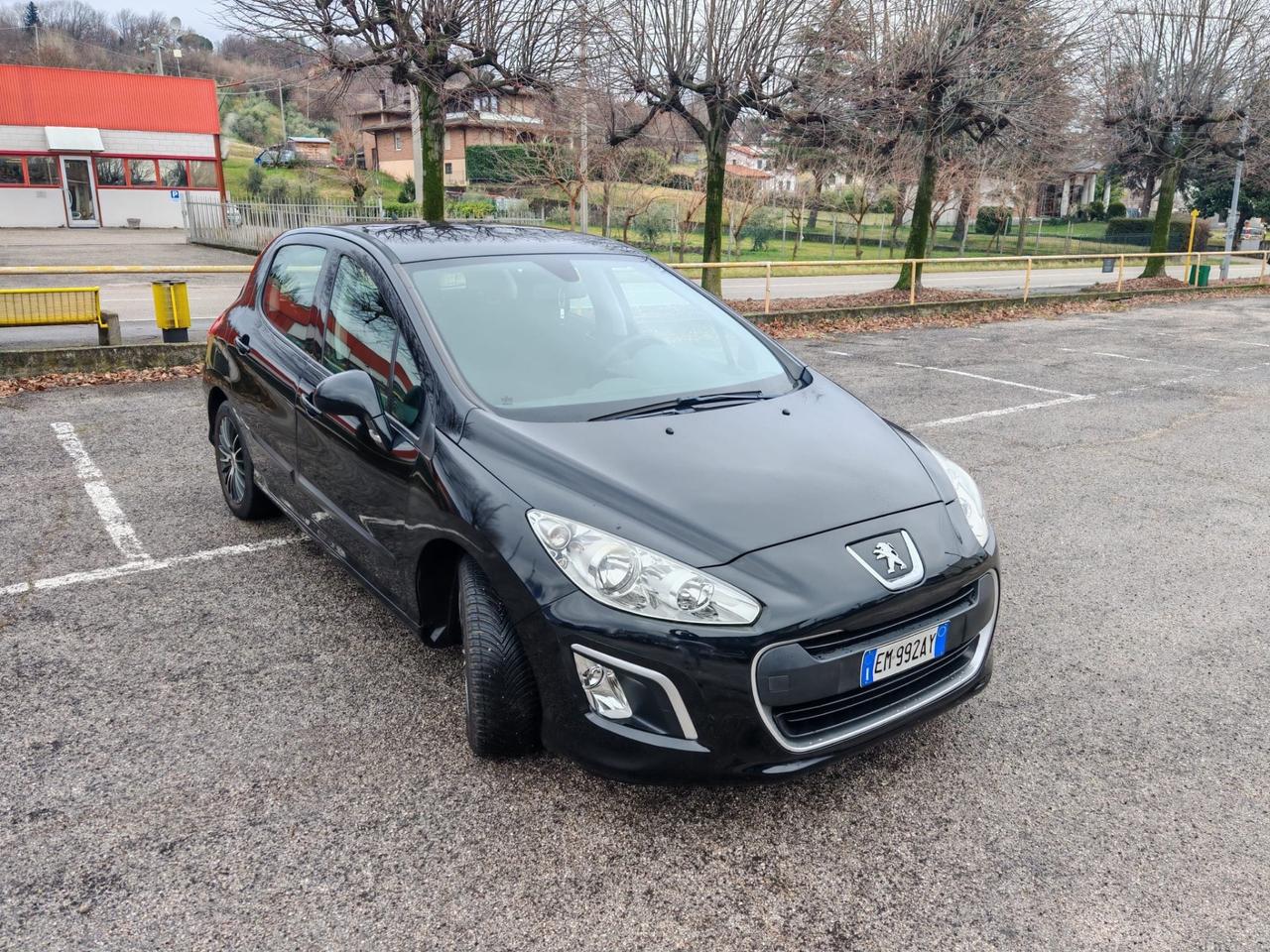 Peugeot 308 1.6HDi 112 cv