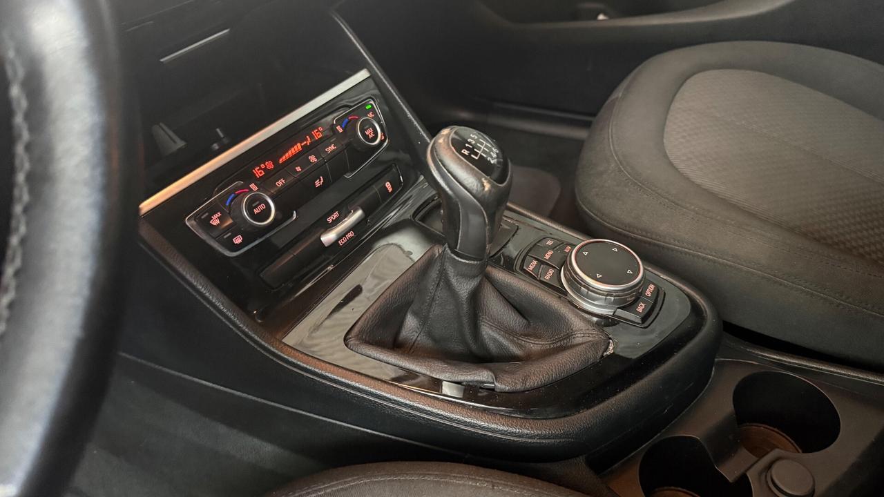 Bmw 218 218d Coupé Luxury