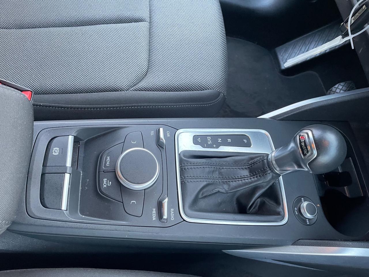 Audi Q2 1.6 TDI*Automatik*Cerchi*Solo 1280000km