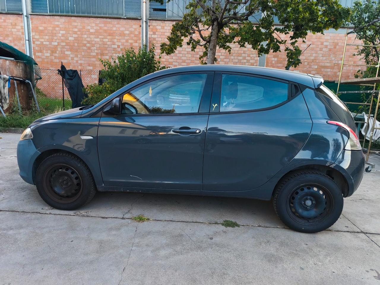 Lancia Ypsilon 0.9 metano guarnizione di testa da sostituire