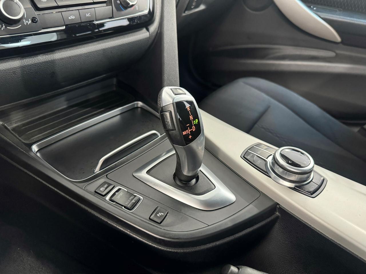 318d EURO6 ADVANTAGE BERLINA TAGLIANDI BMW