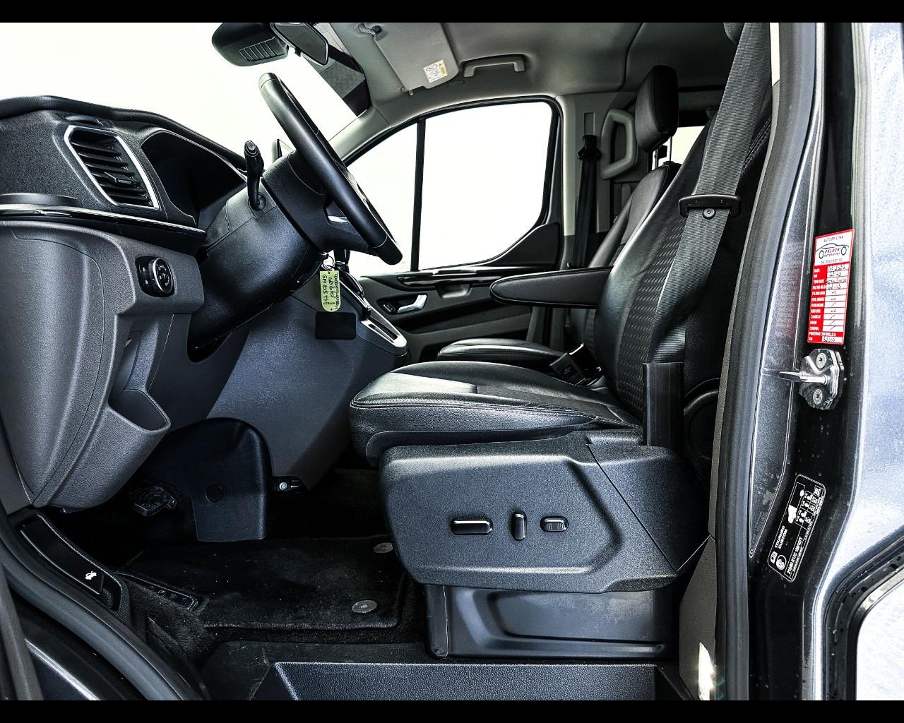 FORD Tourneo Custom 1ª s - Tourneo Custom 320 2.0 EcoBlue 170CV a