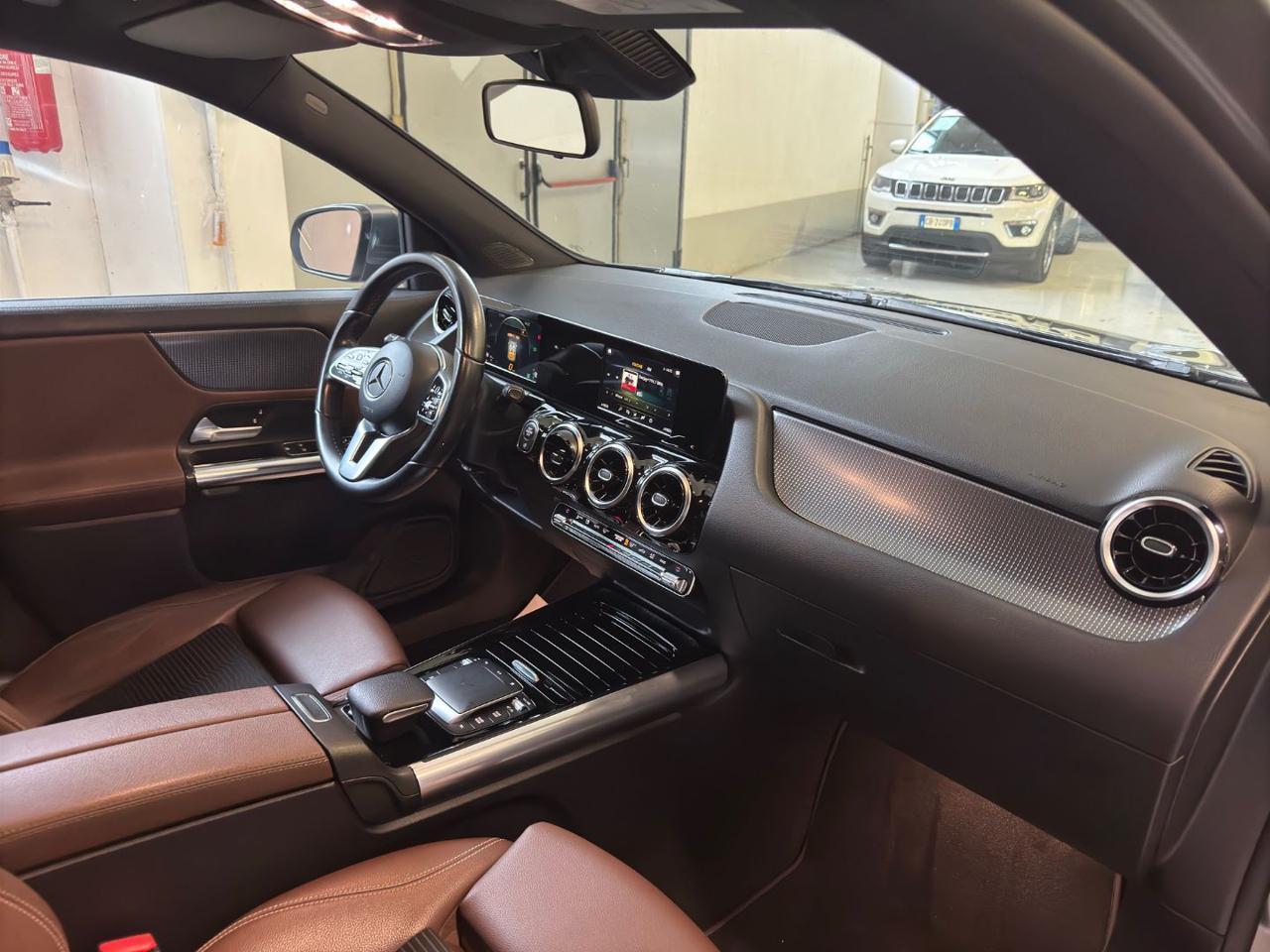 MERCEDES-BENZ GLA 200 d Automatic Sport Plus