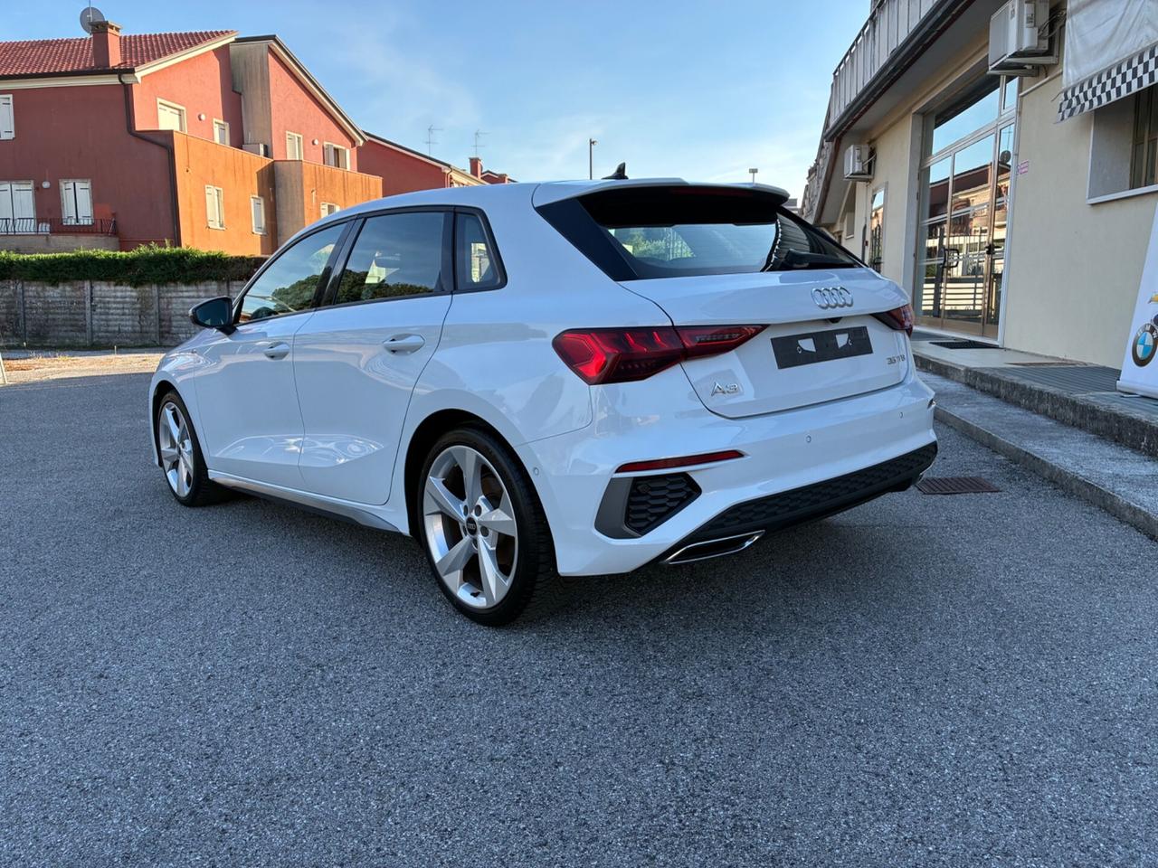 Audi A3 SPB 35 TFSI S tronic line edition