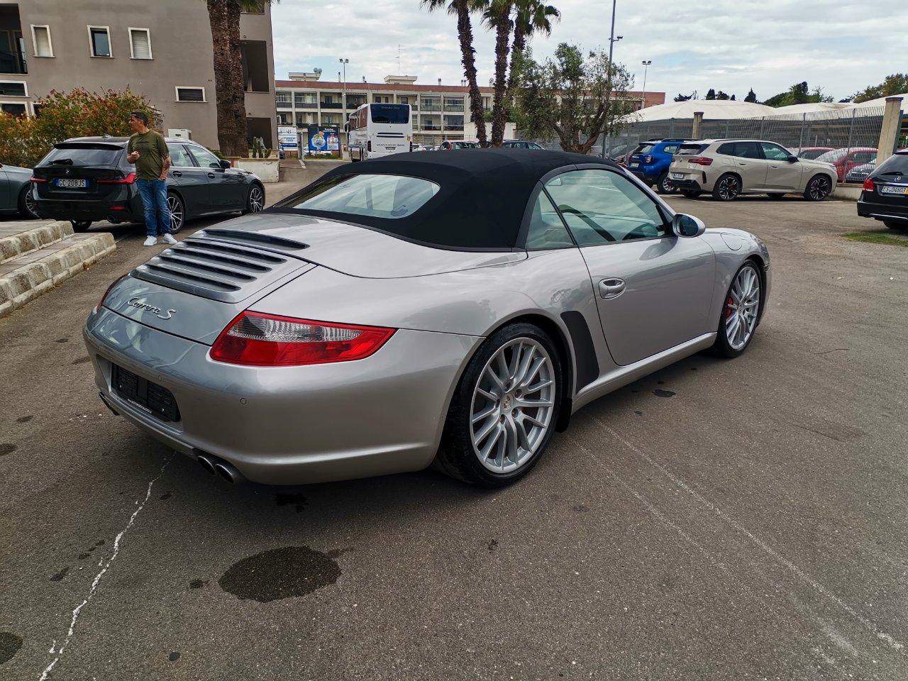 Porsche 911 Cabrio 3.8 Carrera S