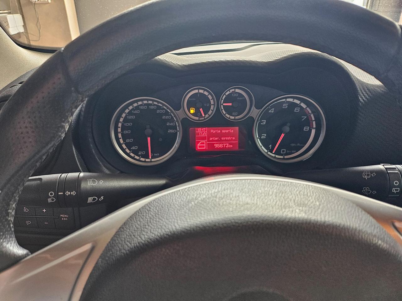 Alfa Romeo MiTo 1.4 78 CV Distinctive