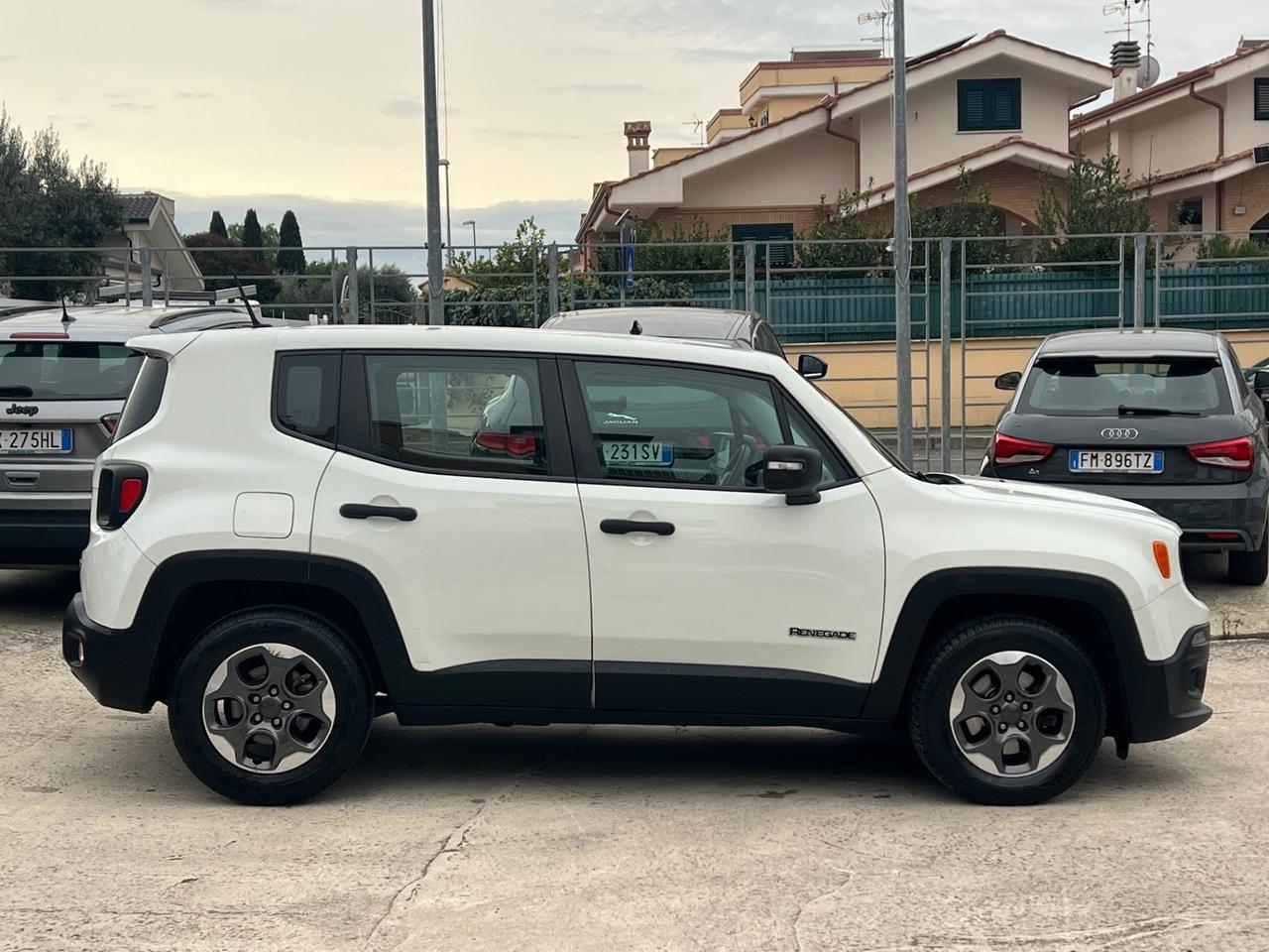 Jeep Renegade 1.6 E-TorQ EVO Sport