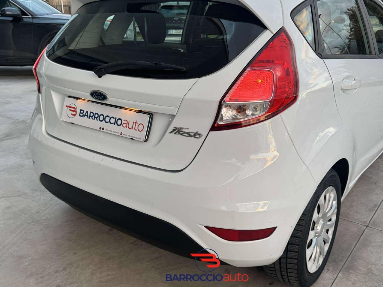 Ford Fiesta 1.5 TDCi 75CV 5P Black&White Edition-2015