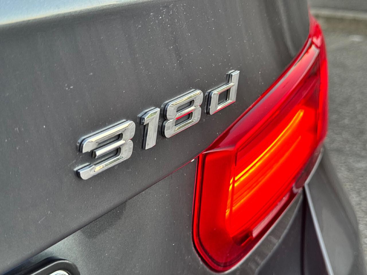 Bmw 318d Touring Business Advantage aut. 150cv 2016