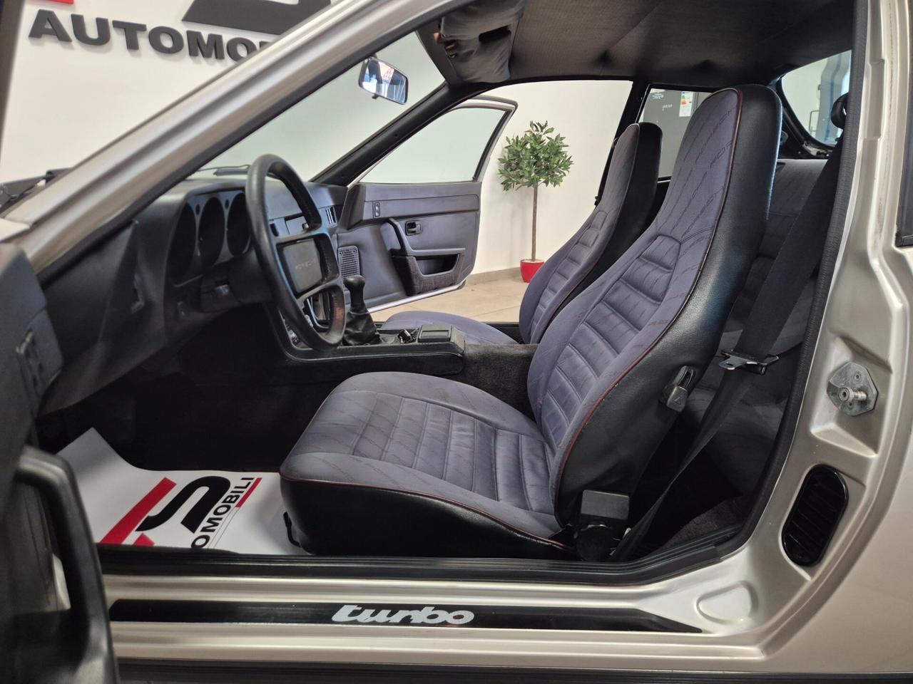 Porsche 924 2.0 Turbo ASI ORO