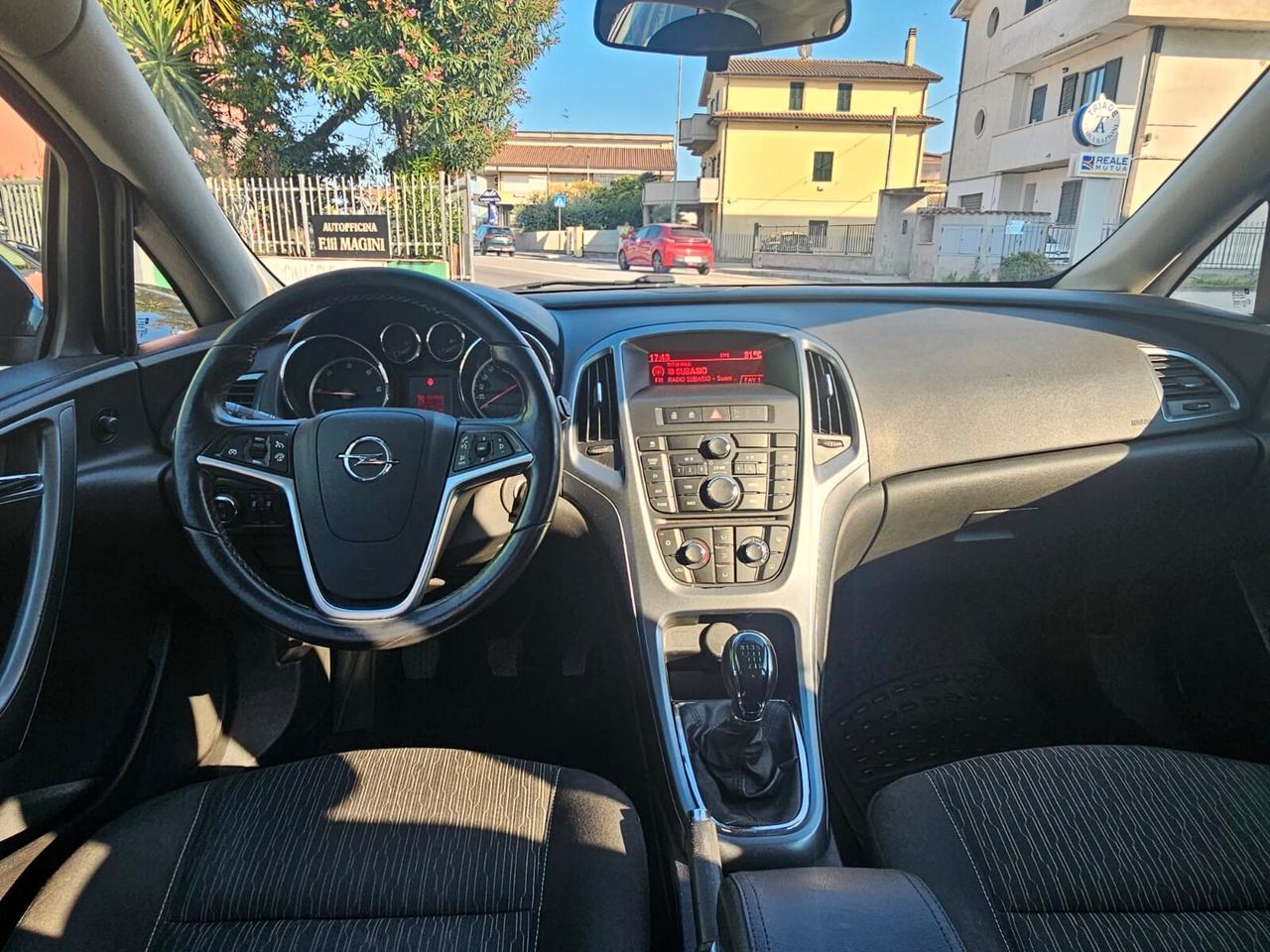 Opel Astra 1.7 CDTI 110CV EcoFLEX S&S Sports Tourer Cosmo