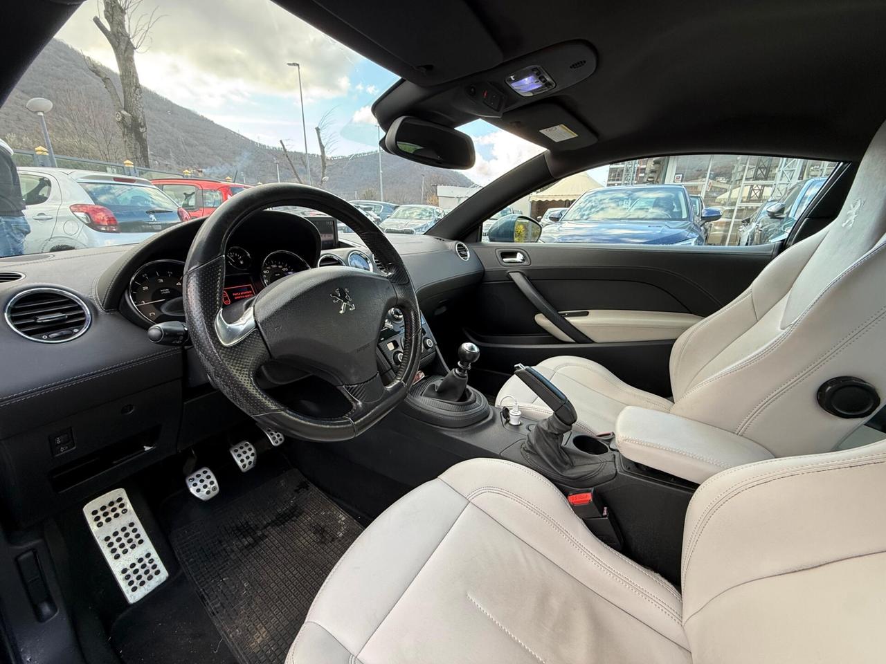 Peugeot RCZ 2.0 HDi 163CV