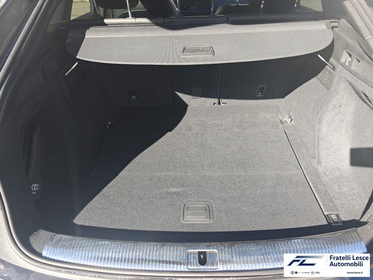 AUDI - Q5 Sportback 40 2.0 tdi mhev 12V S line quattro s tronic (in arrivo)