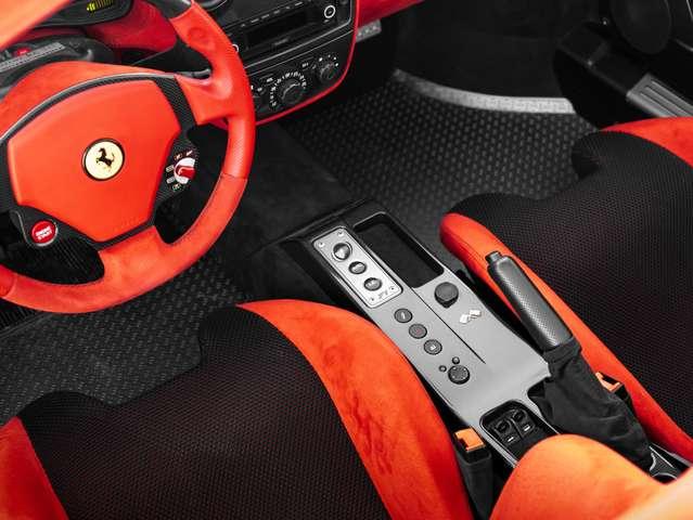 Ferrari Scuderia Spider 16M