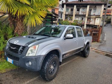 Isuzu D-Max 3.0 TD cat Crew Cab 4WD Pick-up LS EU4