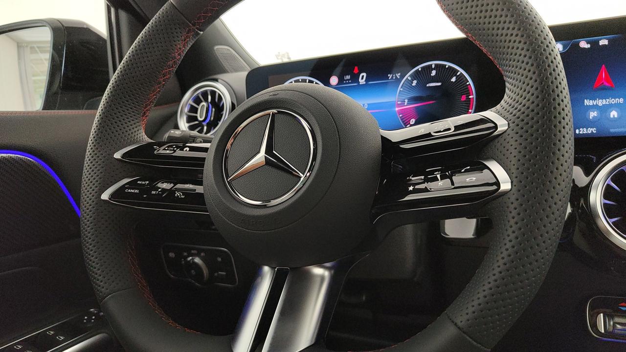 Mercedes-Benz GLA 200 d Automatic 4MATIC