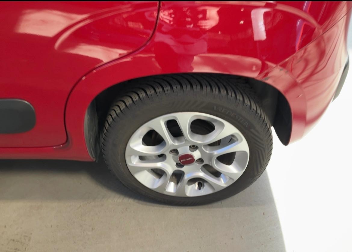 Fiat Panda 1.2 Lounge -solo Km 48900-