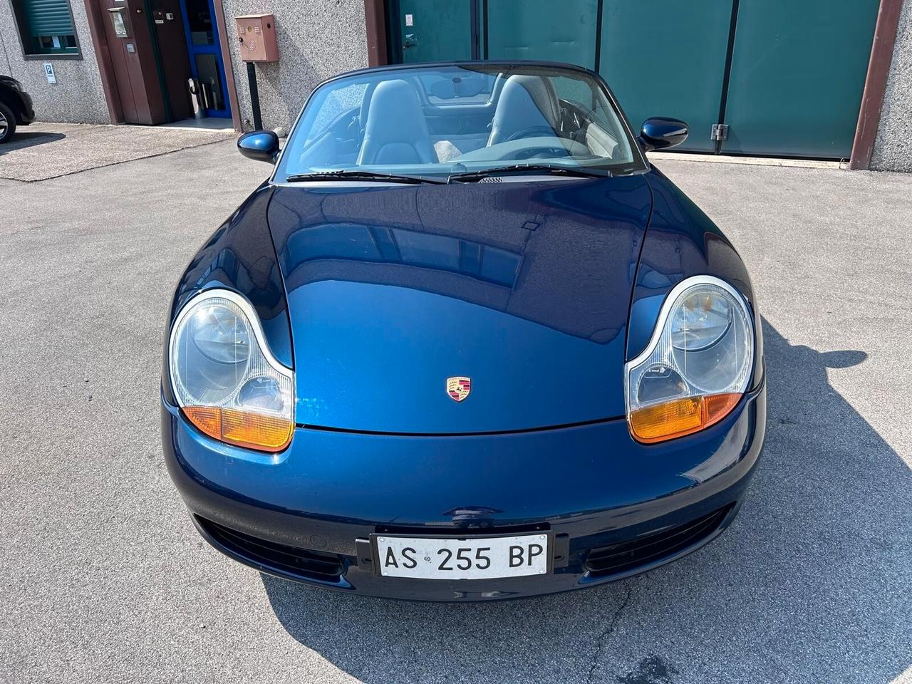 Porsche Boxster 2.5i 24V cat