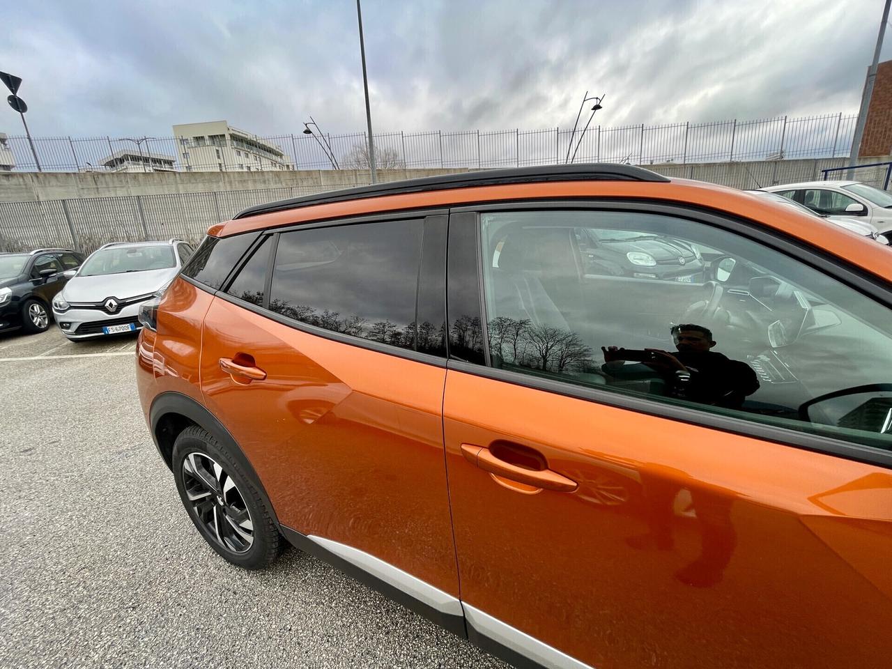 Peugeot 2008 HDi 100CV 6M Allure BIXENO-RADAR