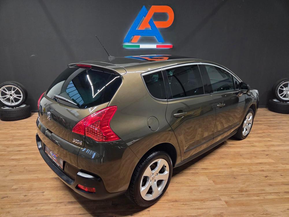 Peugeot 3008 1.6 hdi 16v Premium robot fap
