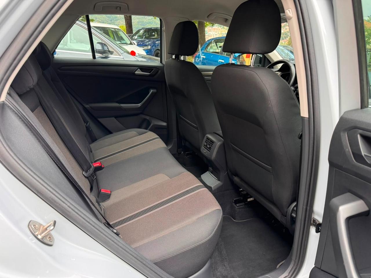 Volkswagen T-Roc 1.6 TDI SCR Advanced BlueMotion Technology GARANZIA 1 ANNO