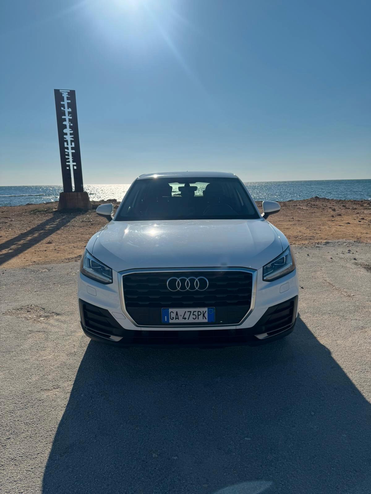 Audi Q2 30 TDI S tronic Business 2020