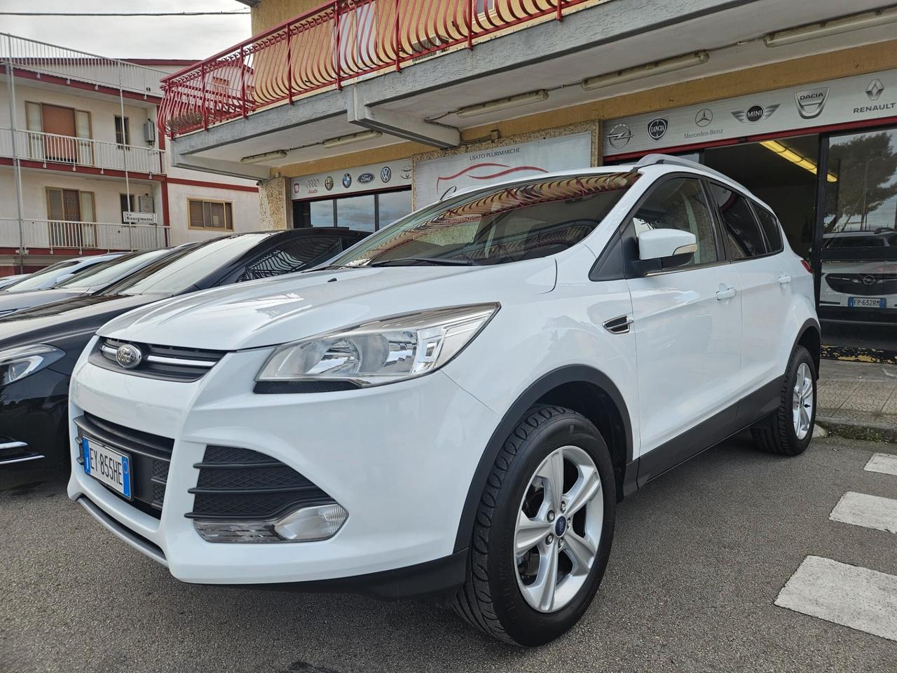 Ford Kuga 2WD 2.0 88kw 120cv FULL