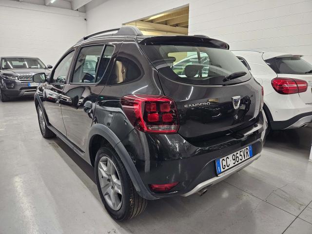 Dacia Sandero Sandero II 2017 Stepway Stepway 15th Anniversary