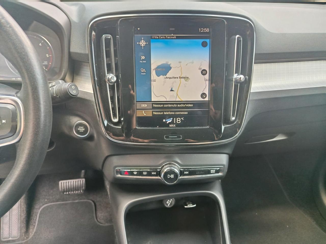 Volvo XC40 D4 AWD Geartronic Business