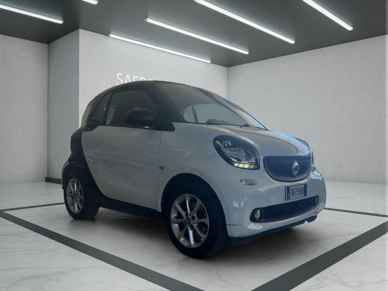 smart fortwo 70 1.0 52kW youngster twinamic