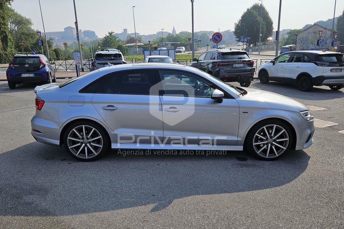 AUDI A3 Sedan 1.6 TDI S tronic Sport