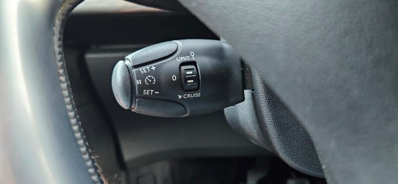 Citroen C3 1.6 HDi 90 cv Exclusive