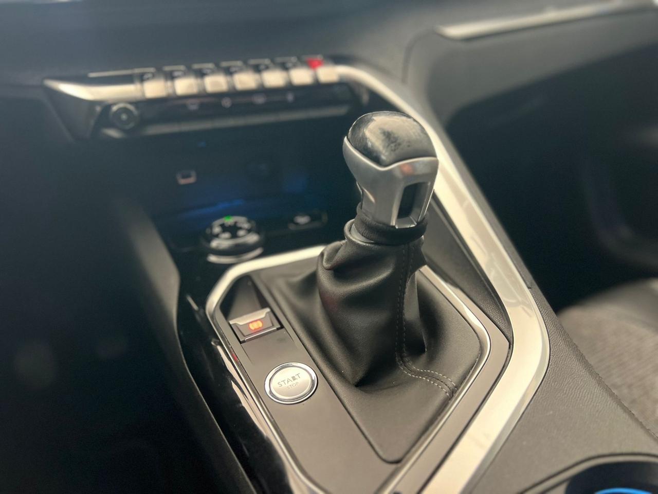 Peugeot 3008 BlueHDi 120 S&S Allure